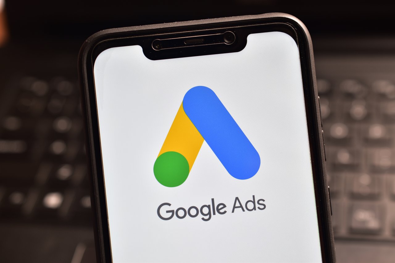 Google広告出稿入門ガイド！種類、費用などの基礎からGoogle広告のやり方、各種設定方法までわかりやすく解説