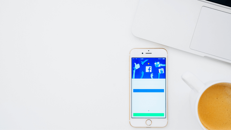 Facebookの自動広告を徹底解説！特徴から出稿方法、アプリ自動広告まで「自動広告」の疑問を網羅